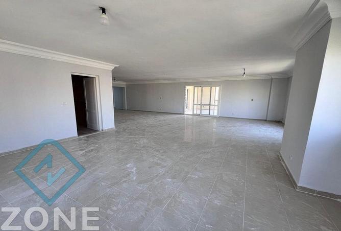 8189183 - Property Image 2