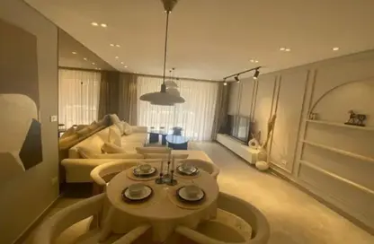 Apartment - 3 Bedrooms - 4 Bathrooms for sale in Village West - Sheikh Zayed Compounds - Sheikh Zayed City - Giza