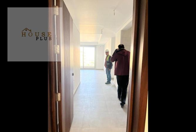 6810867 - Property Image 2