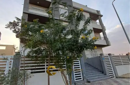 Apartment - 3 Bedrooms - 2 Bathrooms for sale in Al Karma 2 - 5th District - Sheikh Zayed City - Giza