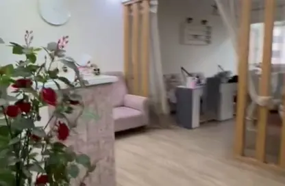 شقة - 3 غرف نوم - 2 حمامات للايجار في شارع الاهرام - روكسي - مصر الجديدة - القاهرة