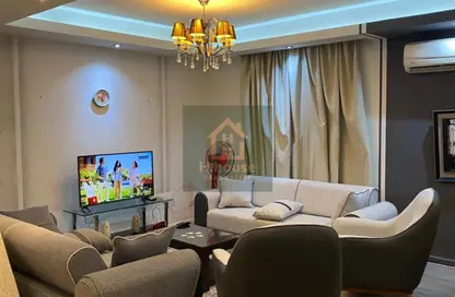 Apartment - 2 Bedrooms - 1 Bathroom for rent in El Rehab Extension - Al Rehab - New Cairo City - Cairo