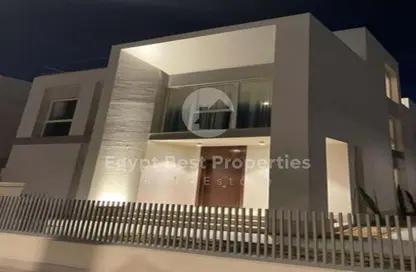 فيلا - 4 غرف نوم - 4 حمامات للبيع في كايرو جايت - كمبوندات الشيخ زايد - الشيخ زايد - الجيزة