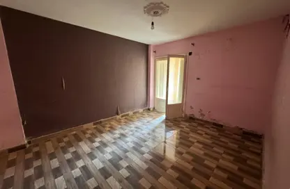Apartment - 3 Bedrooms - 2 Bathrooms for sale in Hassan Ma'moon St. - 6th Zone - Nasr City - Cairo