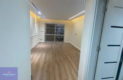 Apartment - 3 Bedrooms - 2 Bathrooms for sale in Madinaty - Cairo