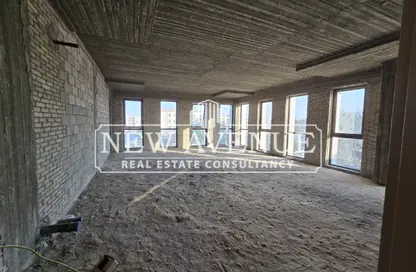 Office Space - Studio - 2 Bathrooms for rent in Mivida - 5th Settlement Compounds - The 5th Settlement - New Cairo City - Cairo