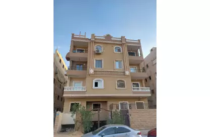 Apartment - 3 Bedrooms - 2 Bathrooms for sale in 7th Area - Shorouk City - Cairo