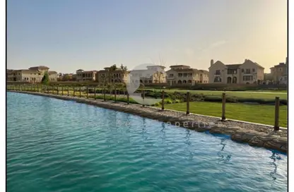 Villa - 6 Bedrooms - 4 Bathrooms for sale in Azzar - 5th Settlement Compounds - The 5th Settlement - New Cairo City - Cairo