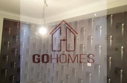 Apartment - 2 Bedrooms - 1 Bathroom for sale in Ashgar Darna - Zahraa El Maadi - Hay El Maadi - Cairo