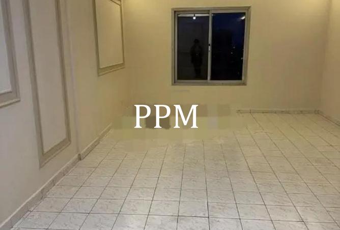 8432555 - Property Image 2