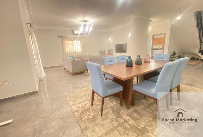 8403721 - Property Image 2