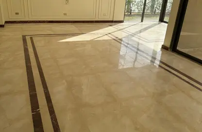 Villa - 4 Bedrooms - 5 Bathrooms for rent in Fifth Square - The 5th Settlement - New Cairo City - Cairo