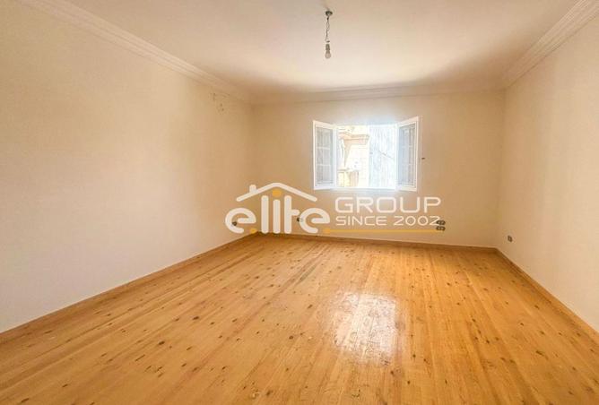 8438568 - Property Main Image