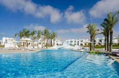 Chalet - 2 Bedrooms - 2 Bathrooms for sale in Salt - Ras Al Hekma - North Coast