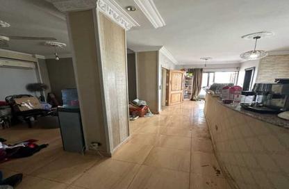 Penthouse - 5 Bedrooms - 4 Bathrooms for sale in 9th District - Sheikh Zayed City - Giza