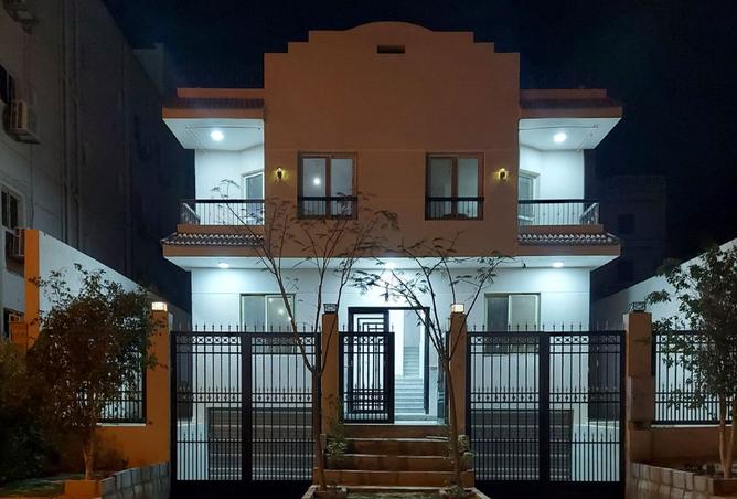 8066780 - Property Main Image