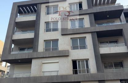 Apartment - 4 Bedrooms - 4 Bathrooms for sale in Cairo University Compound - Sheikh Zayed Compounds - Sheikh Zayed City - Giza
