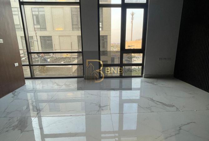 8132247 - Property Image 2