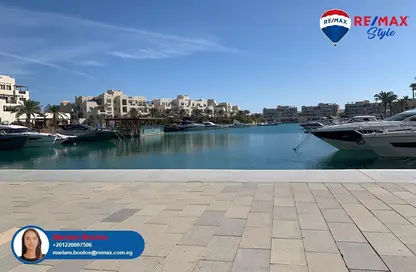 Duplex - 5 Bedrooms - 5 Bathrooms for sale in Fanadir Marina - Al Gouna - Hurghada - Red Sea