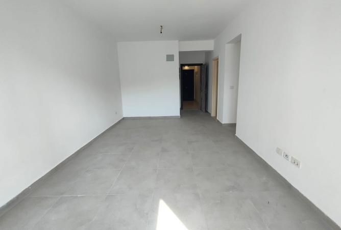 8230468 - Property Image 2