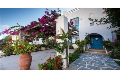 Chalet - 2 Bedrooms - 2 Bathrooms for sale in Mountain View - Ras Al Hekma - North Coast