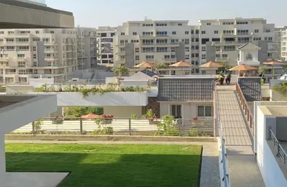 Apartment - 2 Bedrooms - 2 Bathrooms for sale in Mountain View iCity - 5th Settlement Compounds - The 5th Settlement - New Cairo City - Cairo