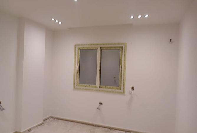 8237289 - Property Image 3