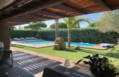 Villa - 6 Bedrooms - 6 Bathrooms for sale in Maxim - The 1st Settlement - New Cairo City - Cairo