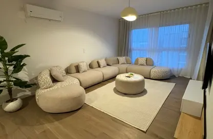 شقة - 3 غرف نوم - 4 حمامات للايجار في ميفيدا - كمبوندات التجمع الخامس - التجمع الخامس - مدينة القاهرة الجديدة - القاهرة