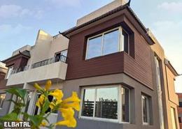 Villa - 4 bedrooms for للبيع in Rock Ville Road - 5th District - Obour City - Qalyubia