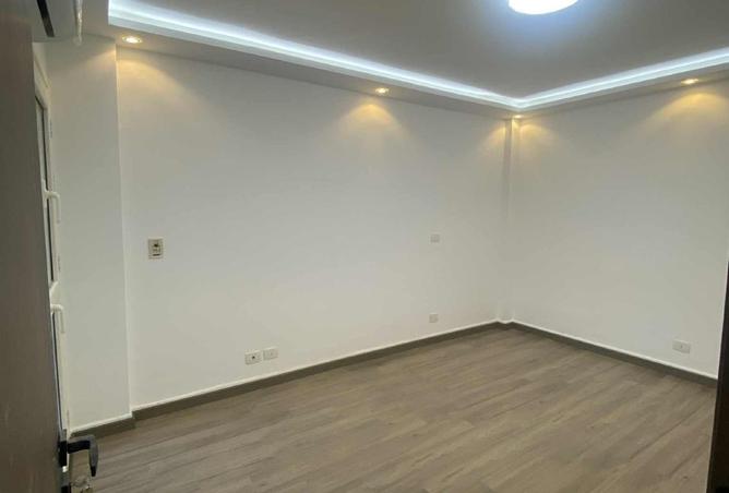 8273210 - صورة العقار 3