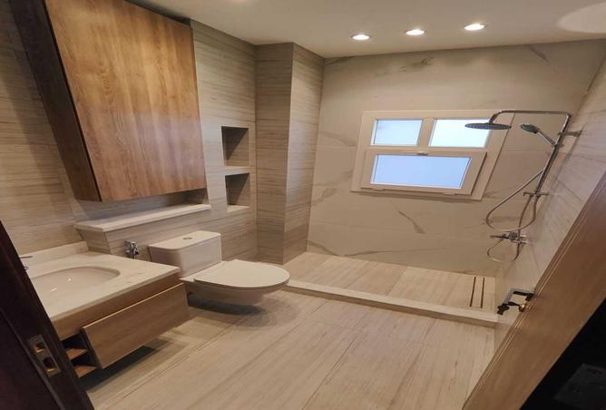 8307082 - Property Image 2