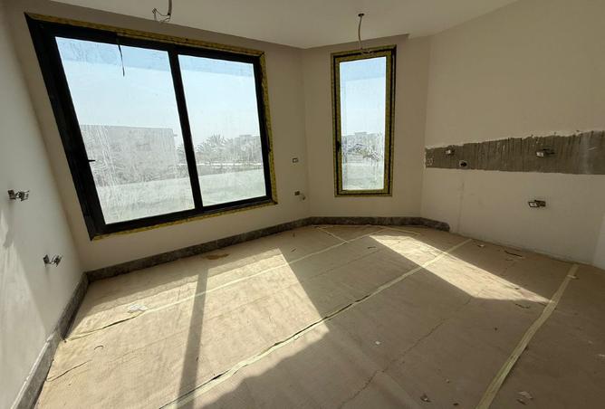 8335408 - Property Image 3