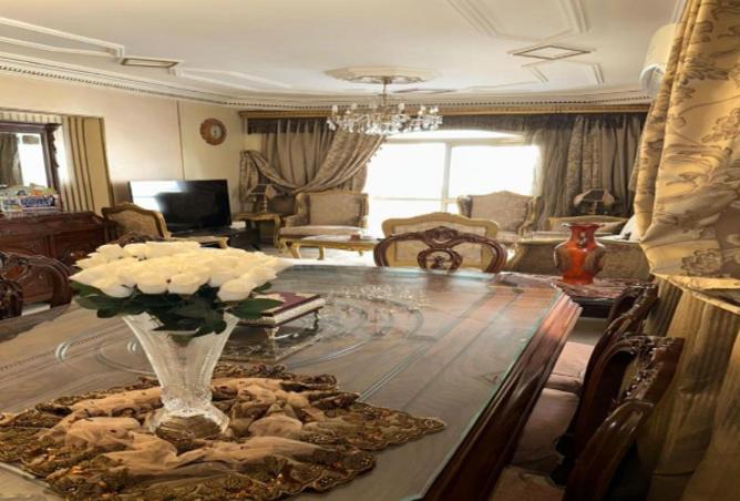 8432926 - Property Image 3