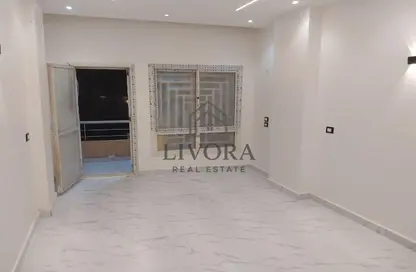 Apartment - 2 Bedrooms - 1 Bathroom for rent in Degla Palms - Al Wahat Road - 6 October City - Giza