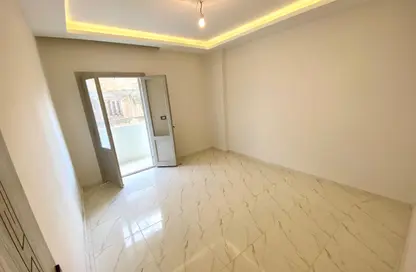 شقة - 3 غرف نوم - 1 حمام للبيع في شارع ممفيس - الإبراهيمية - حي وسط - الاسكندرية