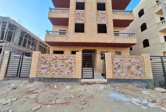 8157998 - Property Image 2