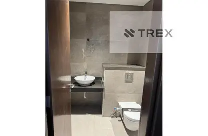 Apartment - 2 Bedrooms - 2 Bathrooms for sale in Park Side Residence - Zed Towers - Sheikh Zayed Compounds - Sheikh Zayed City - Giza