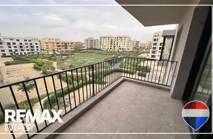 شقة - 3 غرف نوم - 3 حمامات للايجار في أو ويست - كمبوندات 6 أكتوبر - مدينة 6 أكتوبر - الجيزة