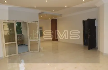 شقة - 3 غرف نوم - 3 حمامات للايجار في غرب الجولف - كمبوندات القطامية - القطامية - مدينة القاهرة الجديدة - القاهرة