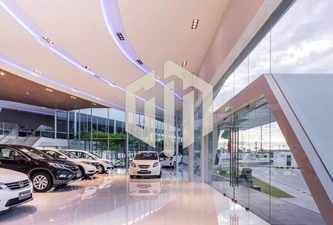 8212667 - Property Image 2