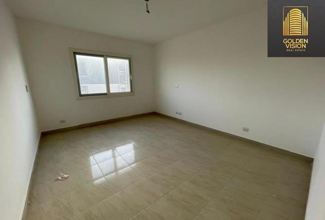 8440395 - Property Image 2