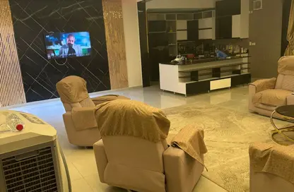 Apartment - 3 Bedrooms - 3 Bathrooms for sale in 8th District - Sheikh Zayed City - Giza Apartment - 3 Bedrooms - 3 Bathrooms for sale in 8th District - Sheikh Zayed City - Giza