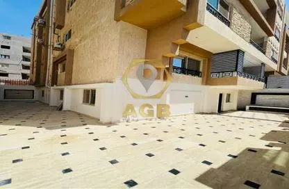 Apartment - 3 Bedrooms - 3 Bathrooms for sale in Sheikh Zayed City - Giza