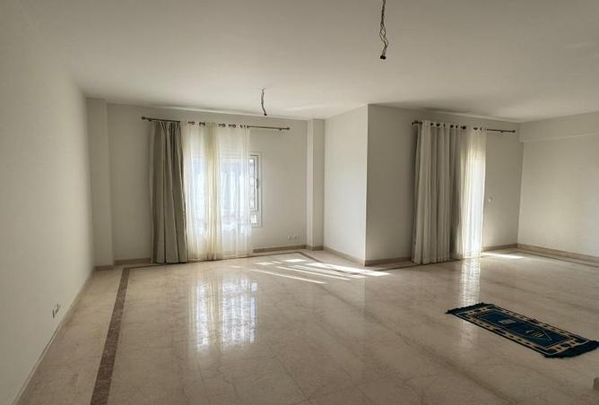 7994132 - Property Main Image