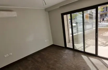 Apartment - 2 Bedrooms - 3 Bathrooms for sale in Six West - Beverly Hills - Sheikh Zayed Compounds - Sheikh Zayed City - Giza