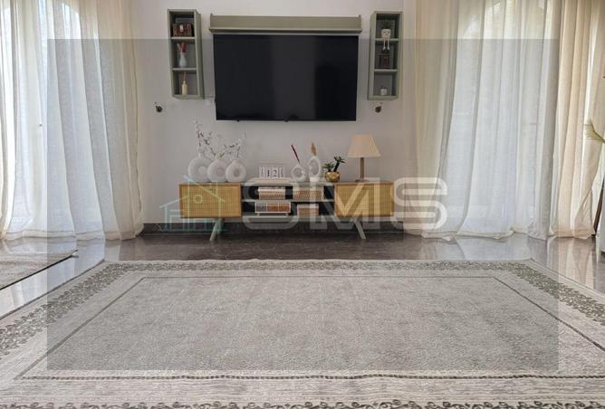 8184563 - Property Image 2