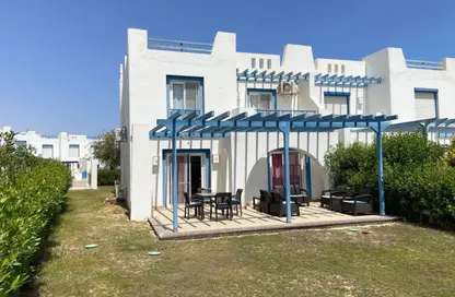 Townhouse - 3 Bedrooms - 3 Bathrooms for sale in Mountain View - Ras Al Hekma - North Coast