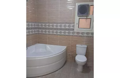 Apartment - 3 Bedrooms - 2 Bathrooms for sale in Al Maahad El Libi St. - Al Hadiqah Al Dawliyah - 7th District - Nasr City - Cairo