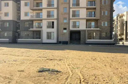 Apartment - 3 Bedrooms - 3 Bathrooms for sale in Terrace Compound - Sheikh Zayed Compounds - Sheikh Zayed City - Giza